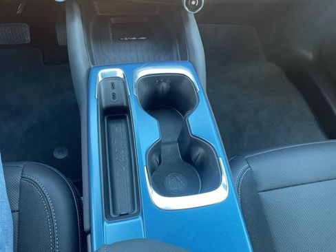 Used 2025 Chevrolet Equinox EV LT w/ Convenience Package image 27