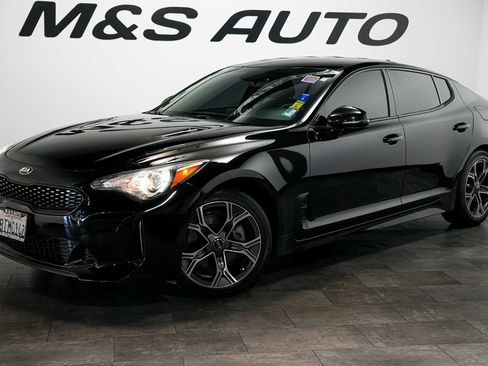 Used 2021 Kia Stinger GT-Line RWD image 2