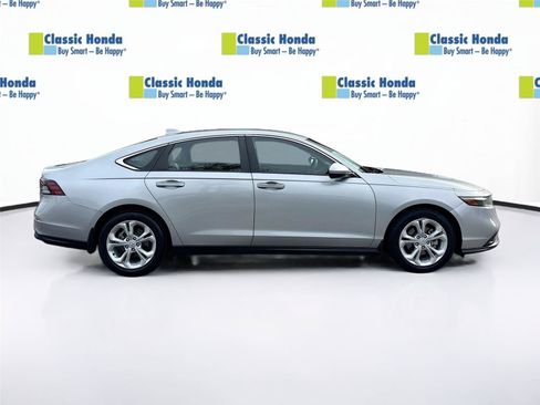 Certified 2024 Honda Accord LX image 9