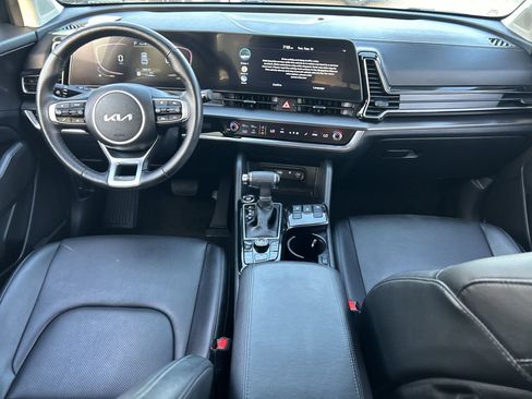 Used 2023 Kia Sportage EX AWD/4WD image 12