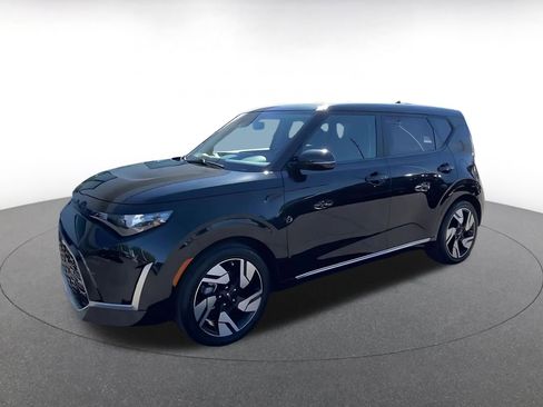 Used 2023 Kia Soul GT-Line image 8