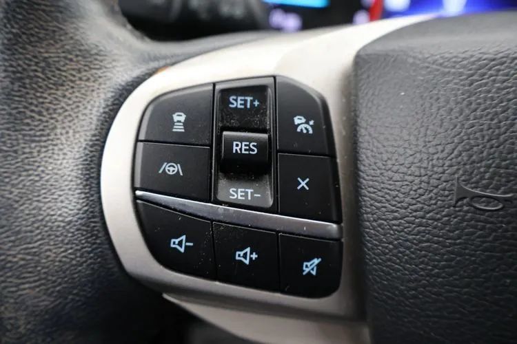 Used 2023 Ford Explorer XLT w/ Equipment Group 202A AWD/4WD image 24