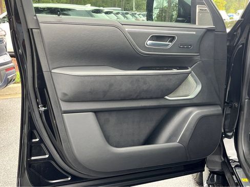 Certified 2025 INFINITI QX80 Sensory AWD/4WD image 17