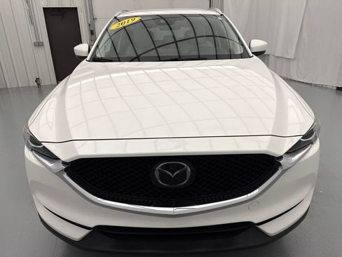 Used 2019 MAZDA CX-5 Touring FWD image 2