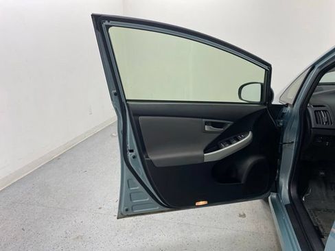 Used 2012 Toyota Prius Two FWD image 19