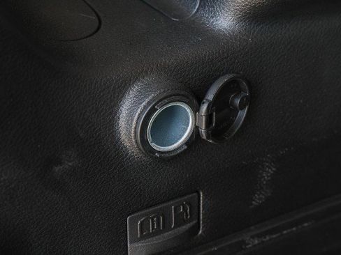 Used 2024 Jeep Wrangler Unlimited AWD/4WD image 30