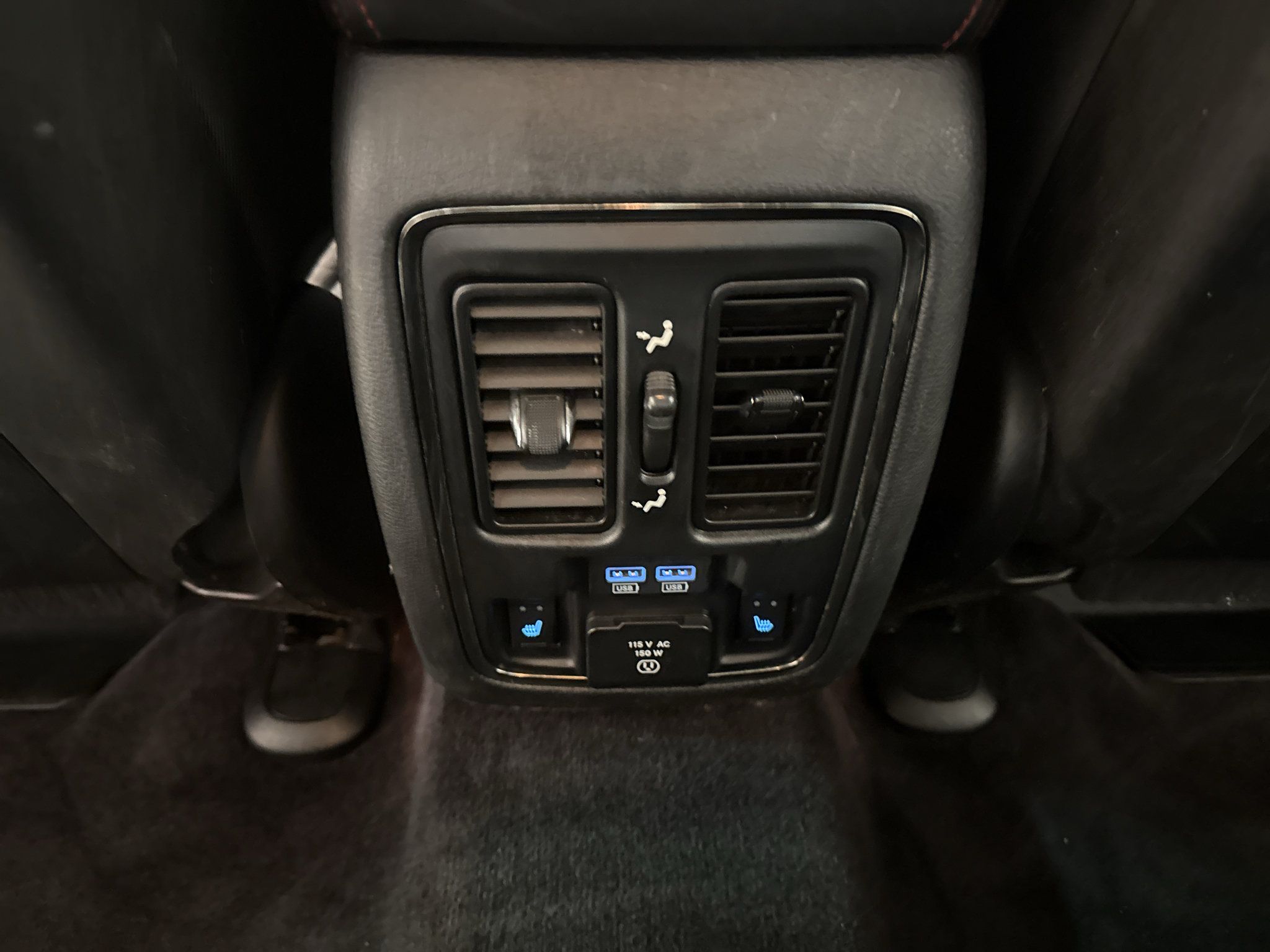 Used 2018 Dodge Durango GT AWD/4WD image 23