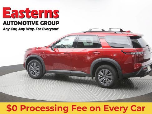Used 2024 Nissan Pathfinder SV AWD/4WD image 64
