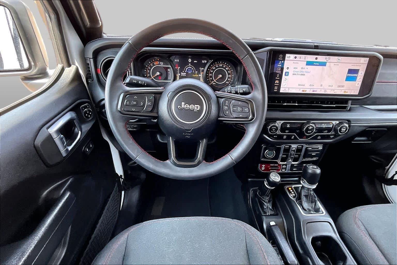 Used 2024 Jeep Wrangler Unlimited Rubicon AWD/4WD image 6