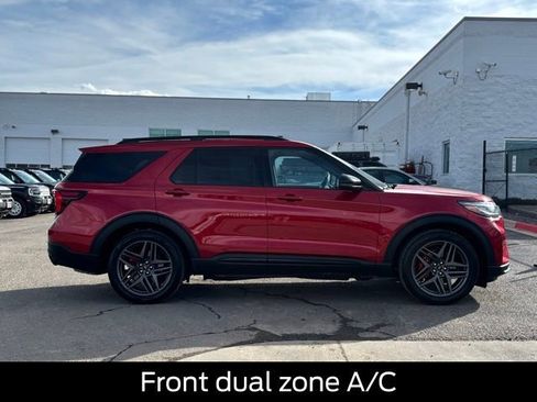 Certified 2025 Ford Explorer ST image 6