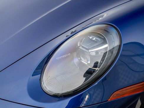 Used 2024 Porsche 911 Carrera GTS image 27