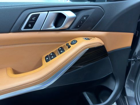 Used 2021 BMW X5 xDrive40i w/ Convenience Package image 15