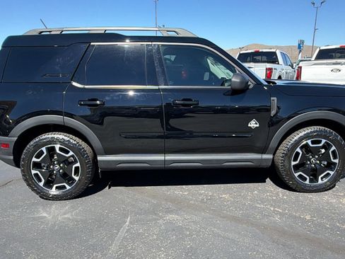 Certified 2024 Ford Bronco Sport Outer Banks w/ Tech Package AWD/4WD image 2