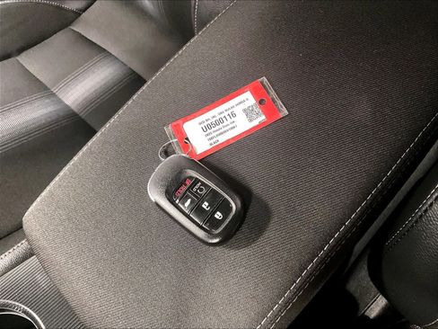 Used 2025 Honda Civic Sport image 30