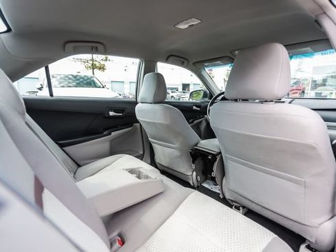 Used 2012 Toyota Camry LE FWD image 42