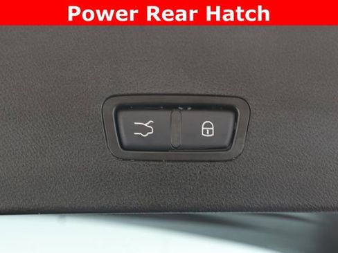 Used 2025 Alfa Romeo Tonale w/ Premium Package image 27