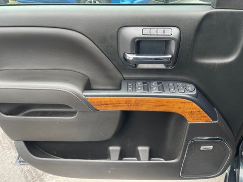 Used 2017 Chevrolet Silverado 3500 High Country w/ Duramax Plus Package image 12