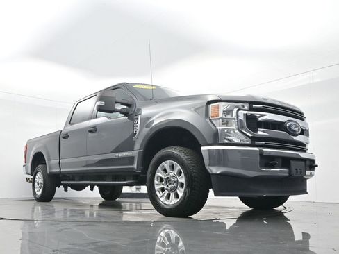 Used 2020 Ford F250 XLT image 28