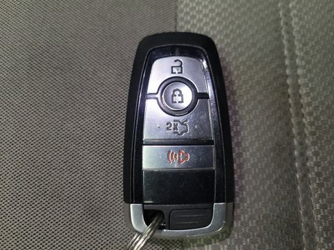 Used 2017 Ford Fusion S image 32