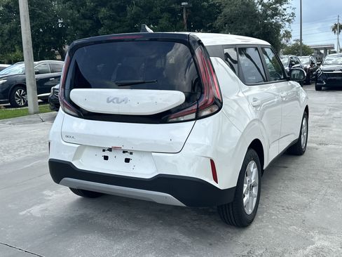 New 2025 Kia Soul LX w/ LX Technology Package image 6