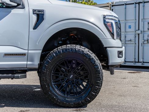 New 2025 Ford F150 Lariat w/ Equipment Group 502A High AWD/4WD image 13
