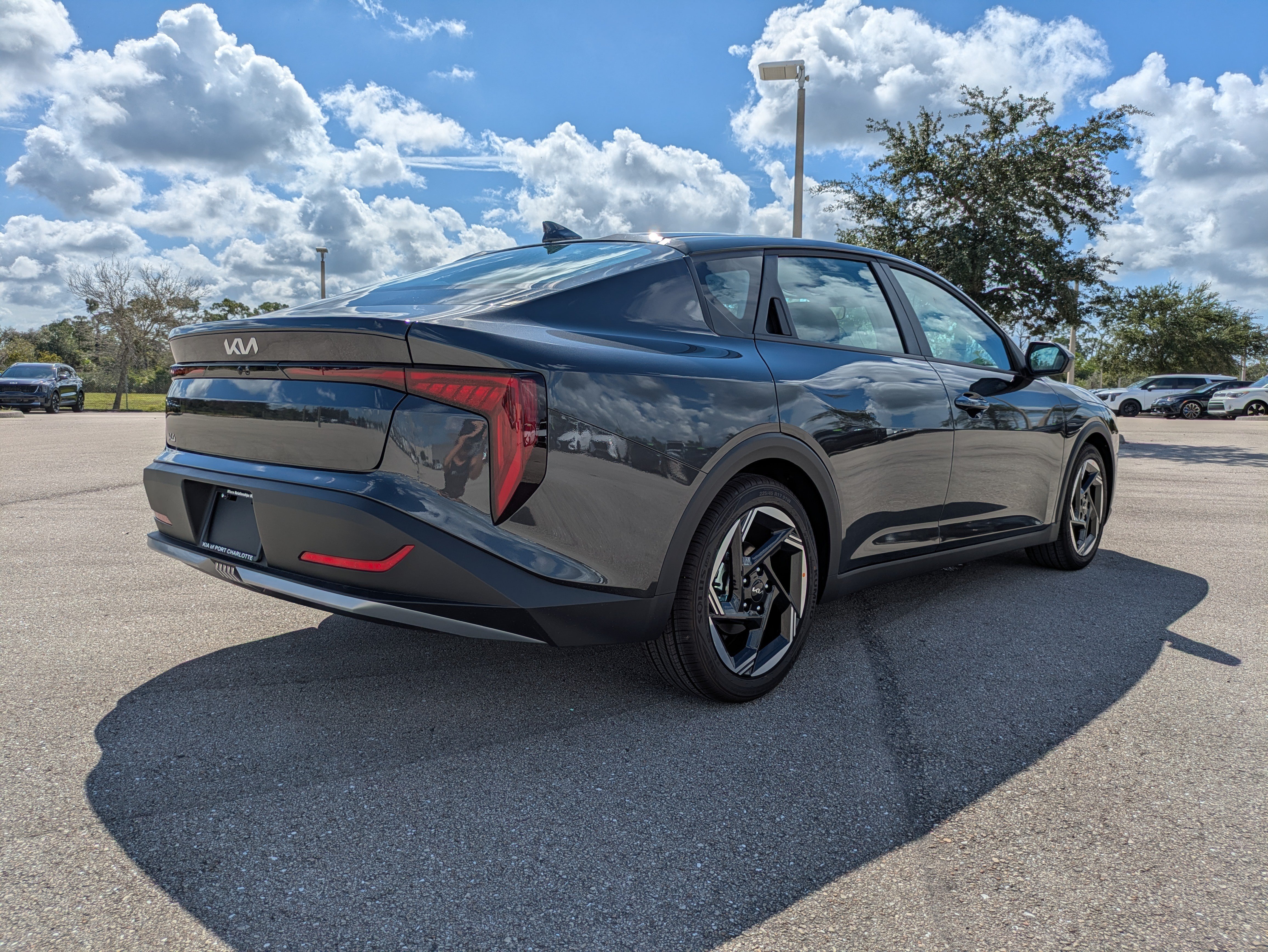 New 2026 Kia K4 EX FWD image 4