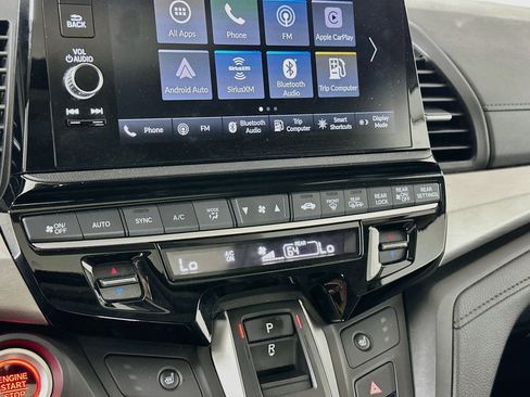 Used 2025 Honda Odyssey EX-L image 23
