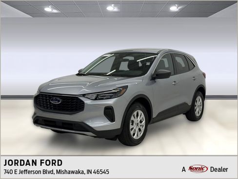 Certified 2023 Ford Escape Active AWD/4WD image 1
