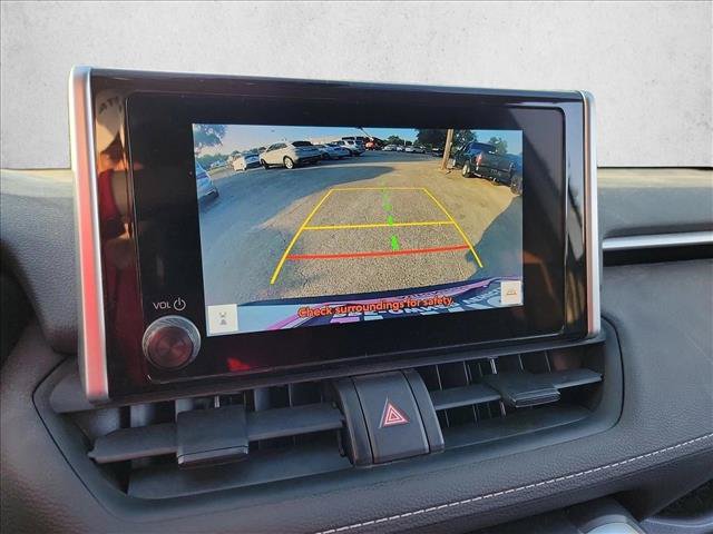 Used 2023 Toyota RAV4 LE AWD/4WD image 21