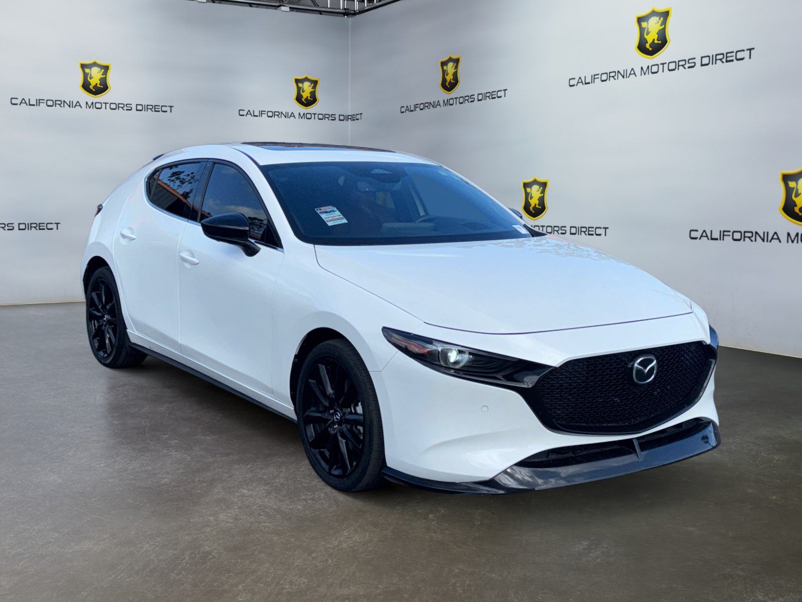 Used 2024 MAZDA MAZDA3 Hatchback w/Premium Plus Pkg AWD/4WD image 7