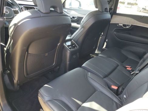 Used 2024 Volvo XC90 T8 Ultimate w/ Protection Package Premier AWD/4WD image 28