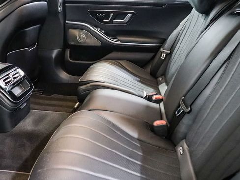 Certified 2022 Mercedes-Benz S 580 4MATIC Sedan image 19