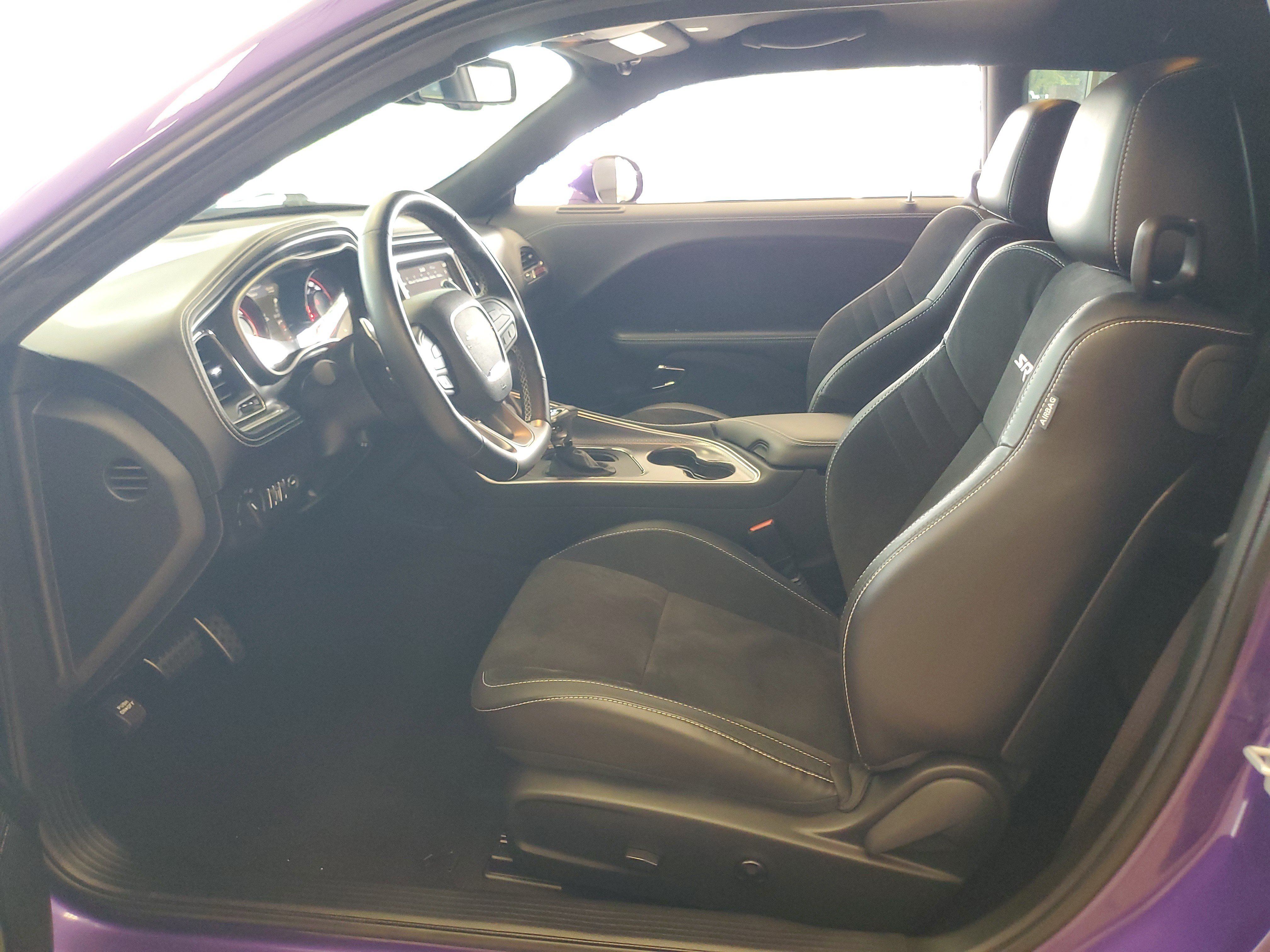 Used 2023 Dodge Challenger SRT Hellcat RWD image 12