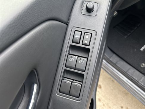 New 2026 Nissan Frontier SV w/ SV Convenience Package image 9