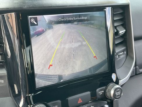 Used 2020 RAM 1500 Big Horn AWD/4WD image 33