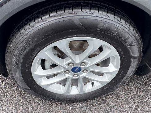 Used 2021 Ford Escape SE w/ Cold Weather Package FWD image 27