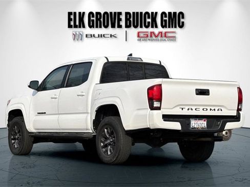 Used 2020 Toyota Tacoma SR image 6