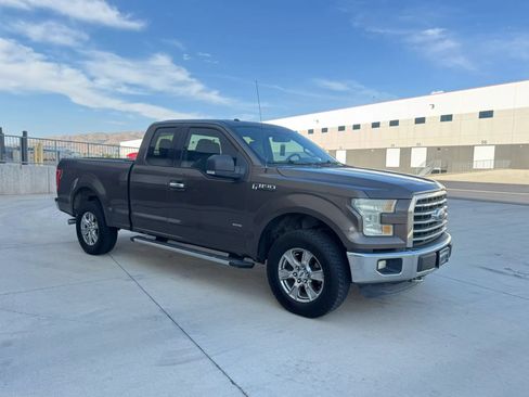 Used 2015 Ford F150 XLT w/ Equipment Group 301A Mid AWD/4WD image 7