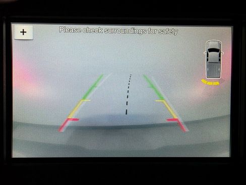 Used 2018 Ford F150 Lariat w/ Equipment Group 502A Luxury image 9