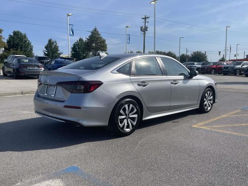 Used 2026 Honda Civic LX image 6