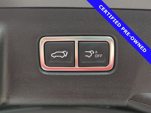 Used 2025 Kia Sorento SX Prestige image 14