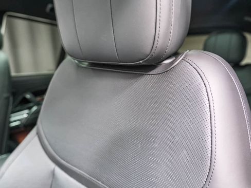 Used 2024 Land Rover Range Rover SE image 20