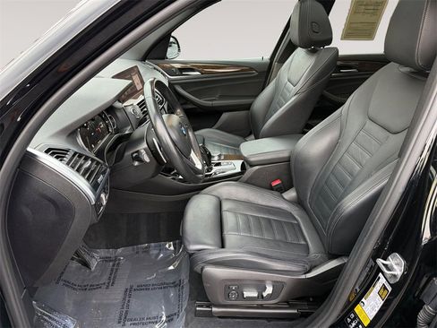 Used 2019 BMW X3 xDrive30i w/ Premium Package image 9