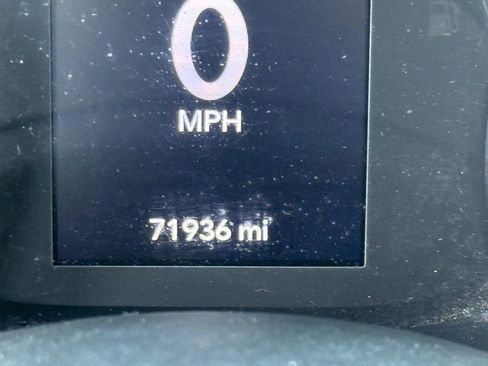 Used 2018 Jeep Wrangler Unlimited Sport S image 19