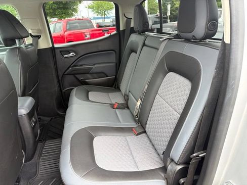 Used 2019 Chevrolet Colorado Z71 AWD/4WD image 31