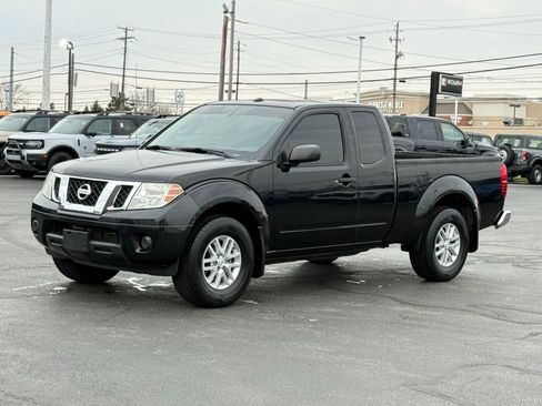 Used 2017 Nissan Frontier SV image 7
