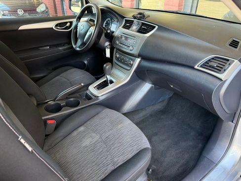 Used 2014 Nissan Sentra SV FWD image 23