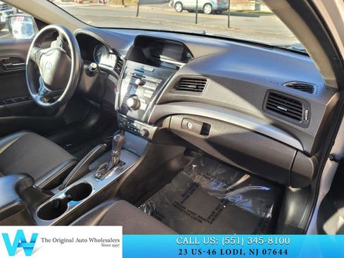 Used 2013 Acura ILX image 11