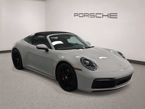 Certified 2021 Porsche 911 AWD/4WD image 8