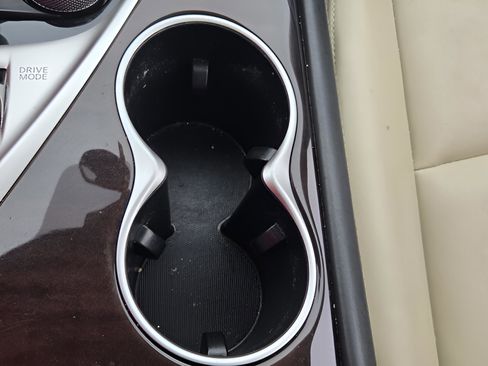 Used 2018 INFINITI Q50 Luxe w/ Essential Package (3.0T Luxe) image 16